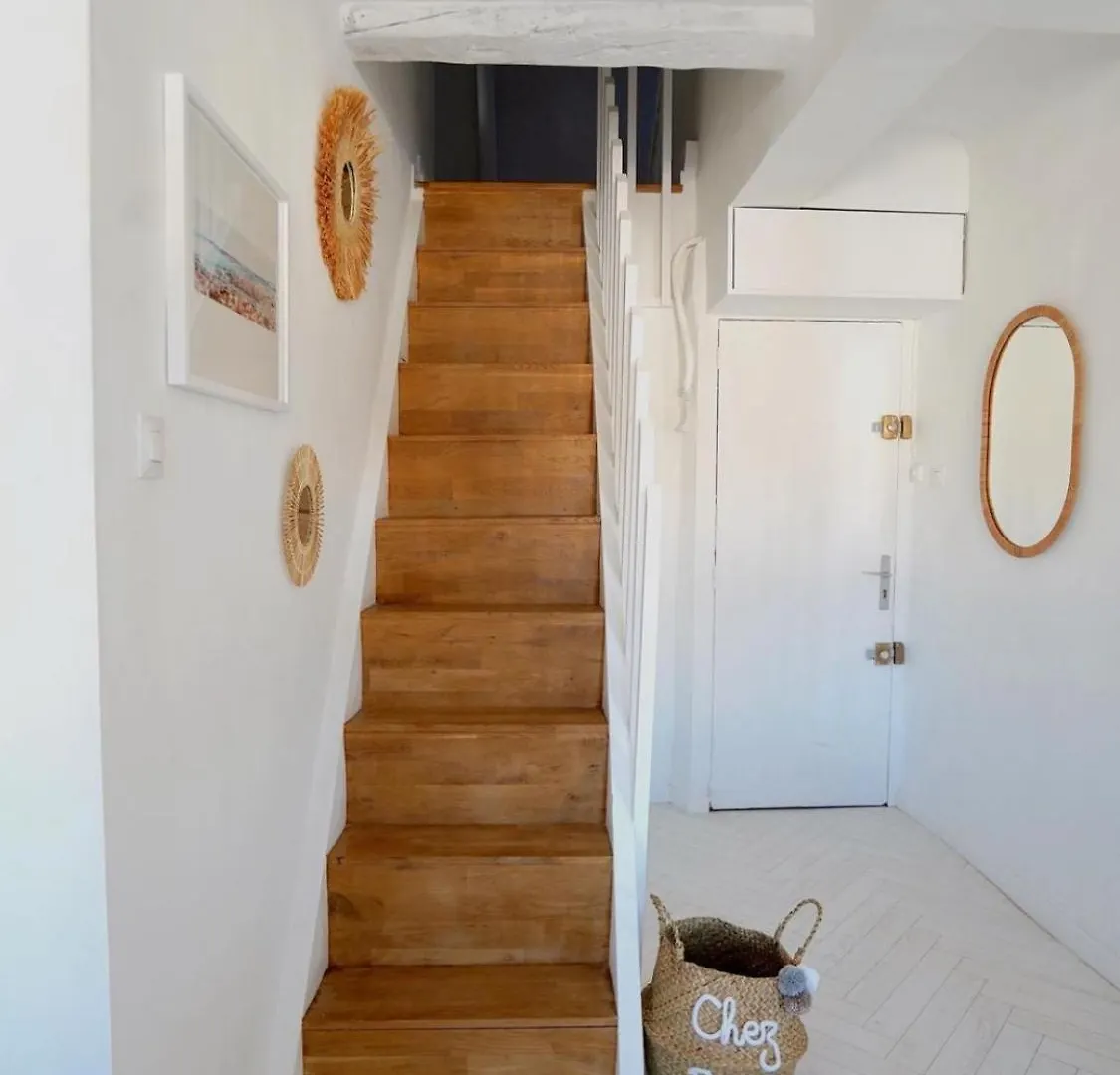 Appartement Petit Nid Douillet Vieux Port 4 Personnes à Marseille