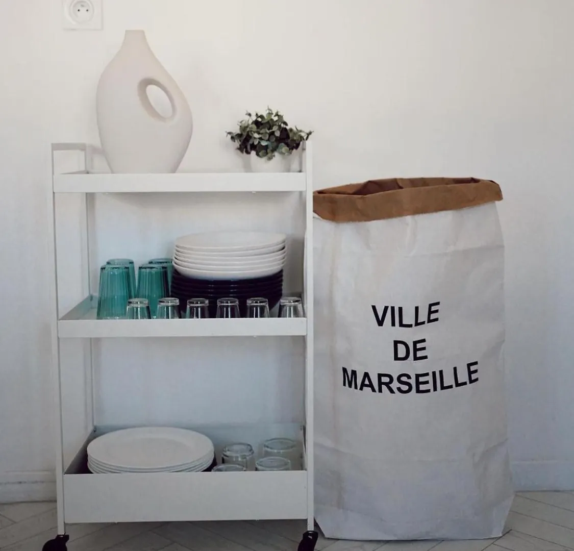 Petit Nid Douillet Vieux Port 4 Personnes Apartment Marseille 0*,